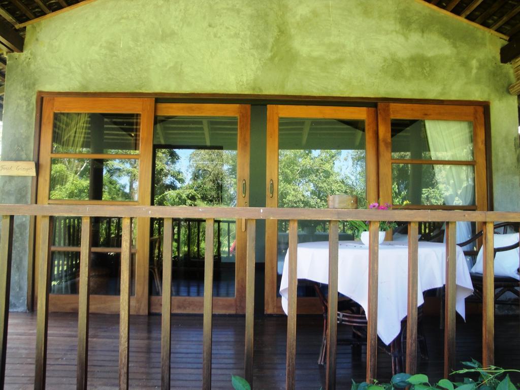 Gardenia Country Inn Tomohon Bilik gambar